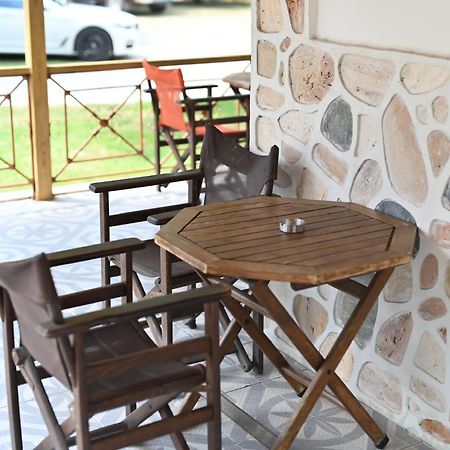 Guesthouse Agnandi Káto Loutrákion المظهر الخارجي الصورة